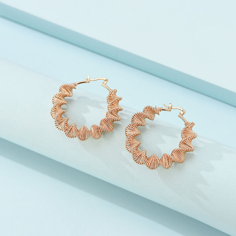 Gold Essential Earrings