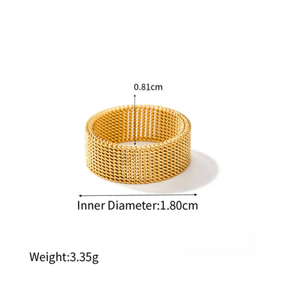 18K Gold Exquisite Design Ring