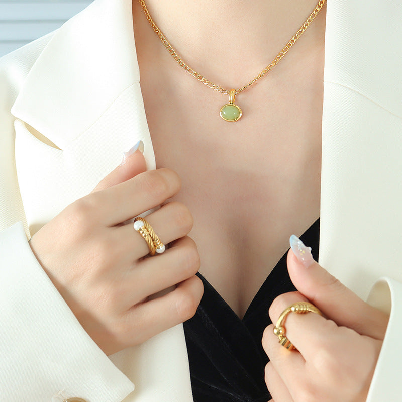 18K gold noble and light luxury gem-set