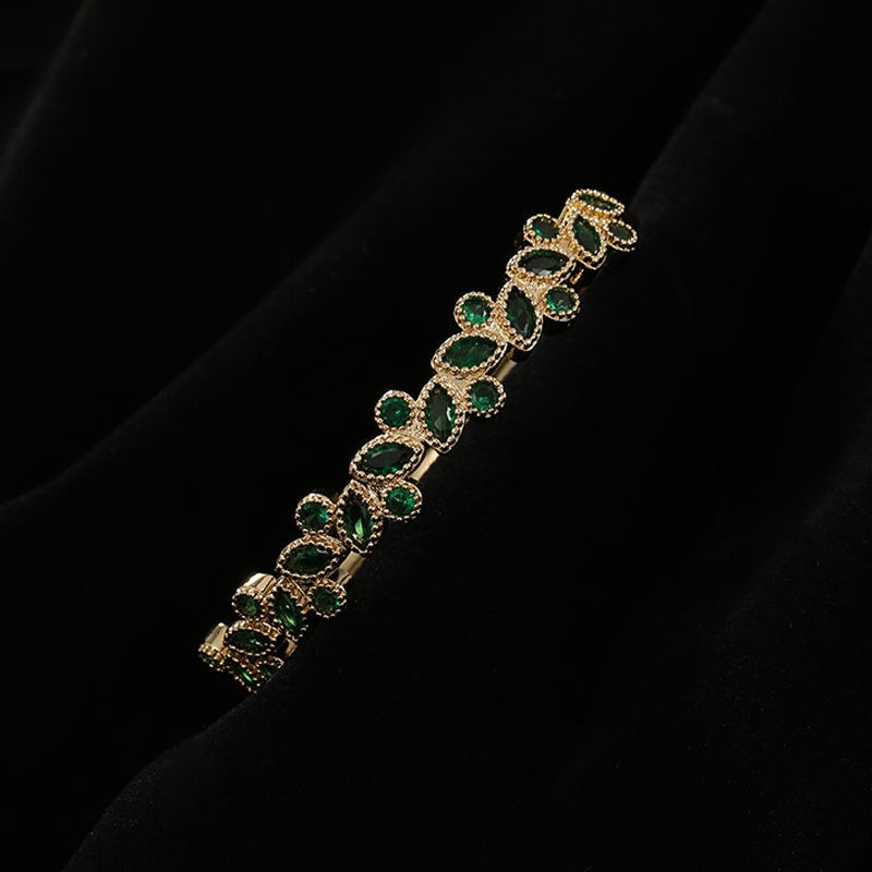 Women's Trendy Leaf Bracelet
