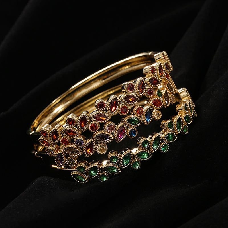 Women's Trendy Leaf Bracelet