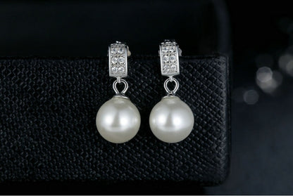 Shell Pearl Earrings