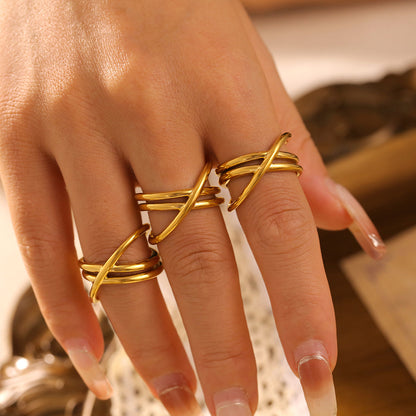 18K Gold Crisscross Ring