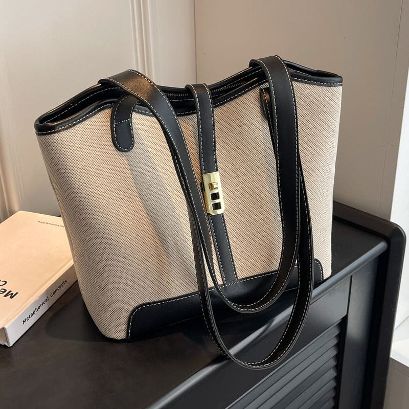 Large Retro Women's Tote Bag