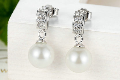 Shell Pearl Earrings