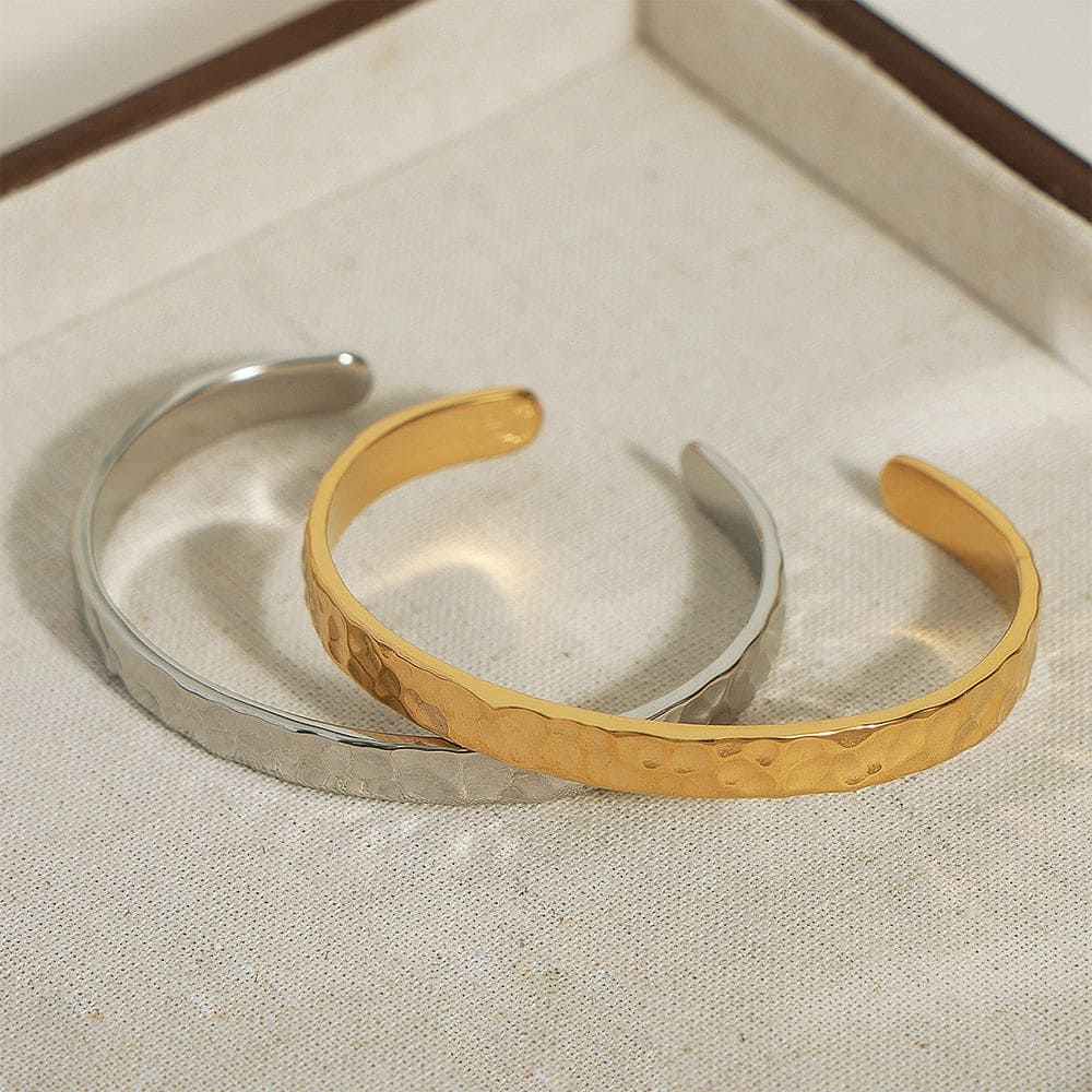 18K gold fashionable C-shaped open bracelet