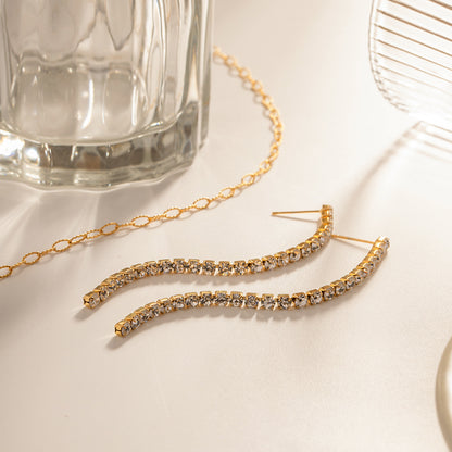 18K Gold Exquisite Dazzling Diamond Earrings