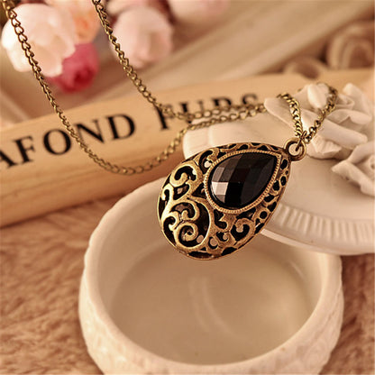 Women Vintage Jewelry