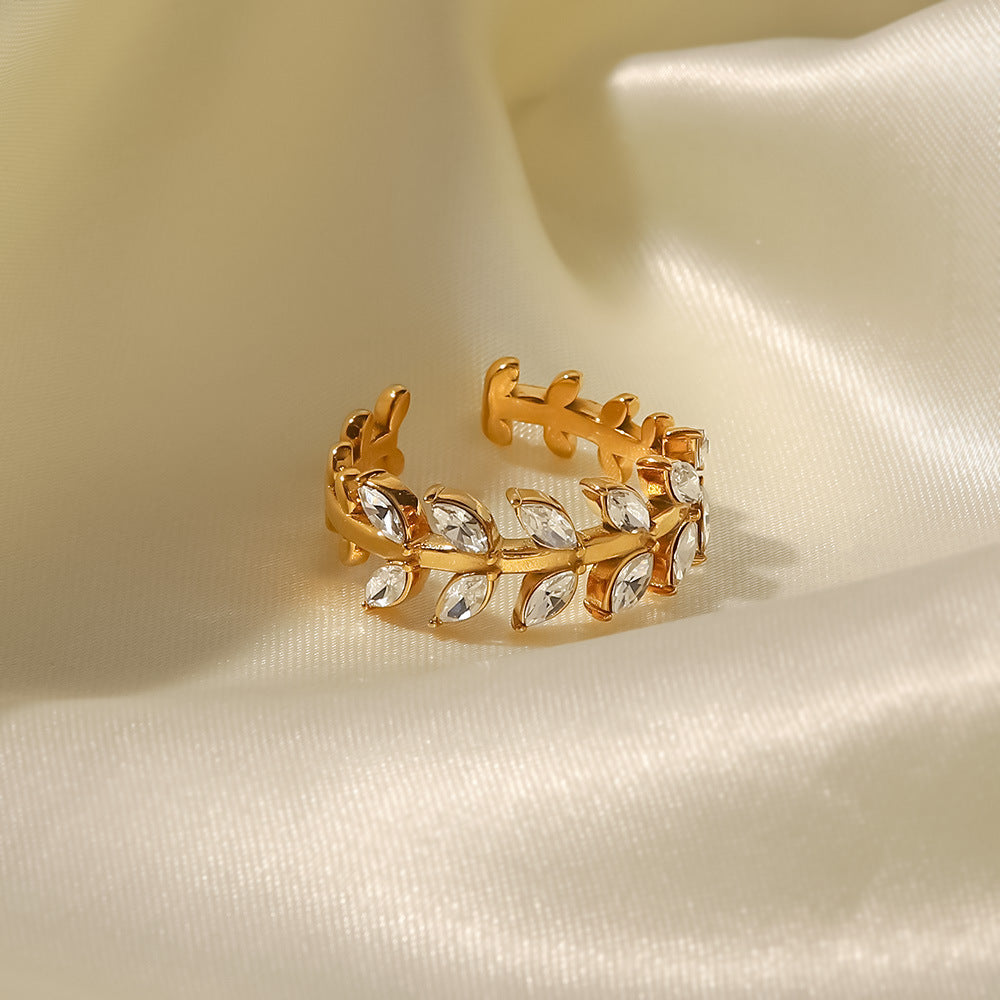18K Gold  Green Leaf Ring