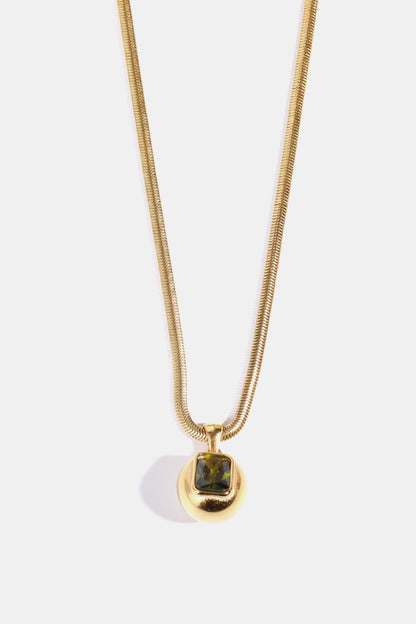 18K Gold Square Shape Necklace